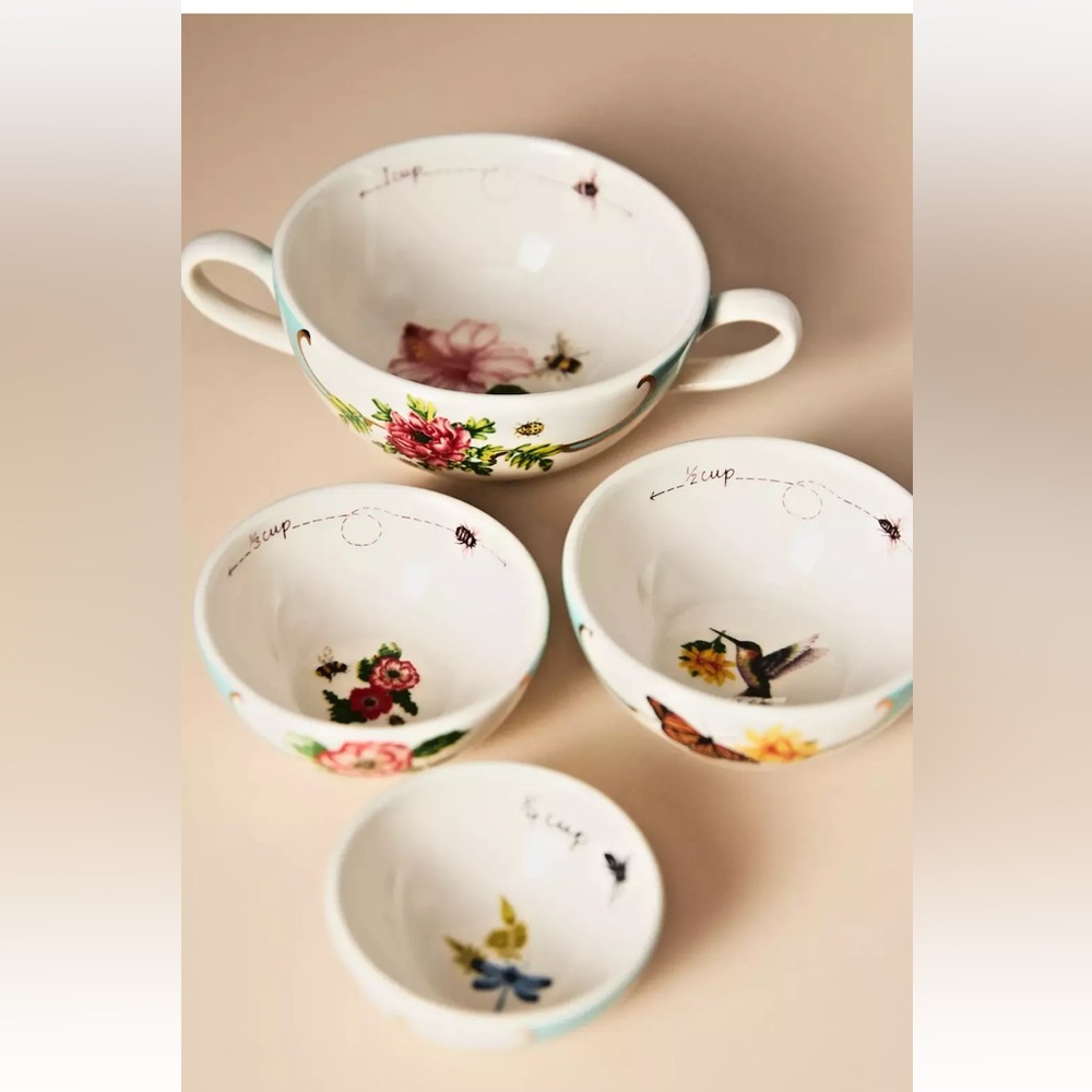 ANTHROPOLOGIE SET OF 4 LOU ROTA MOTHER NATURE MEASURING CUPS BUTTERFLY BIRDS - Picture 3 of 7